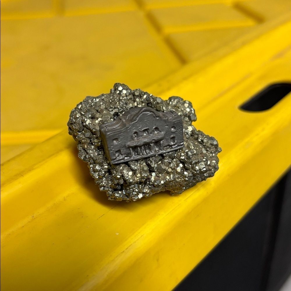 The Alamo Pyrite Gold souveneir